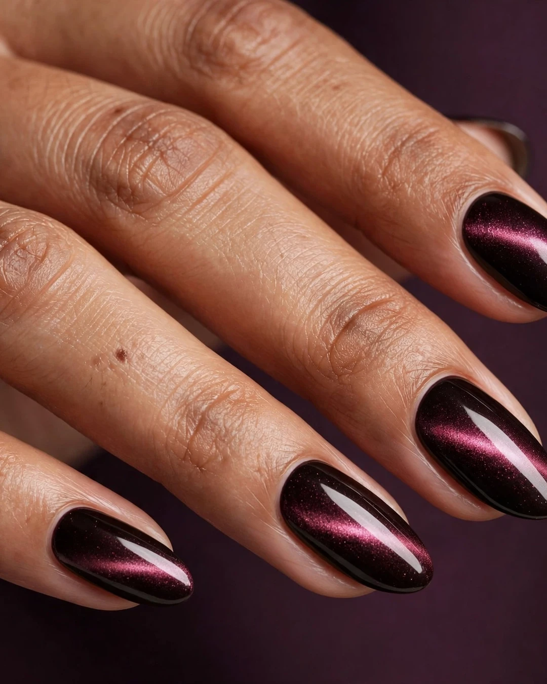 Black Cherry Cat-Eye Velvet Nails