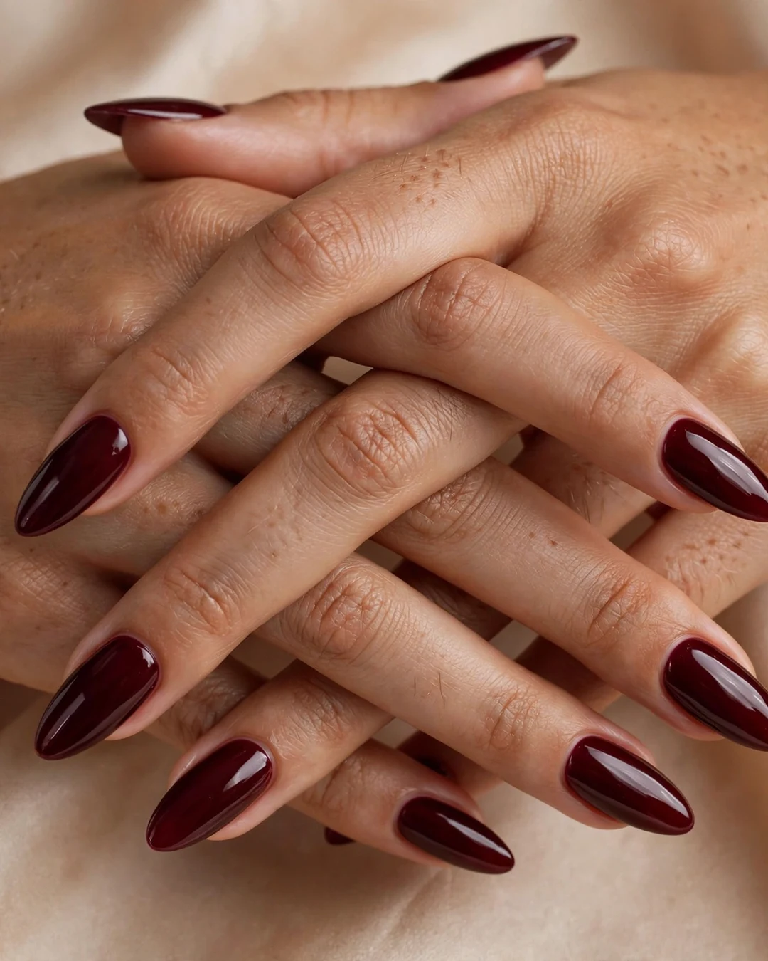 21 Burgundy Nail Ideas for a Rich Autumn Look